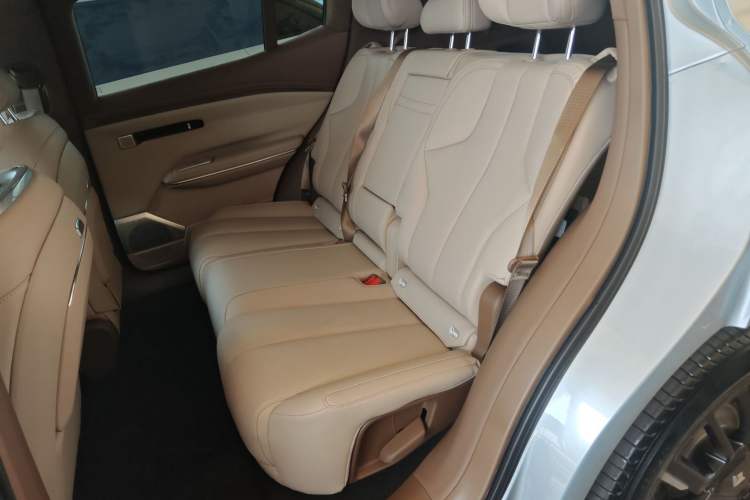 Used Hyptec HT 2023 670鸥翼 Ultra-High Voltage NDA Version Interior 4