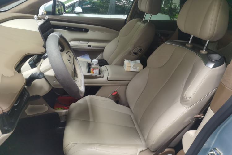Used Hyptec HT 2023 670 Rear-Drive Ultra-High Voltage Version Left Front Seat