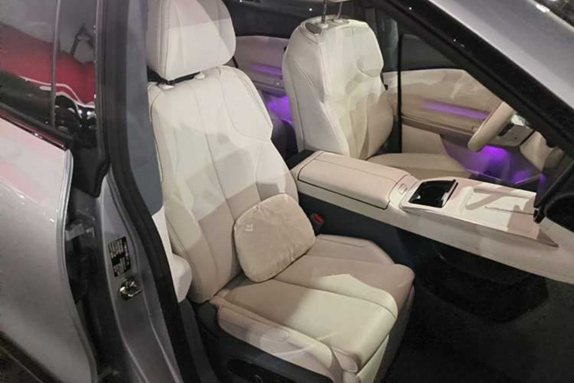 Used Hyptec HT 2023 670 Rear-Drive Ultra-High-Voltage NDA Version Right Front Seat