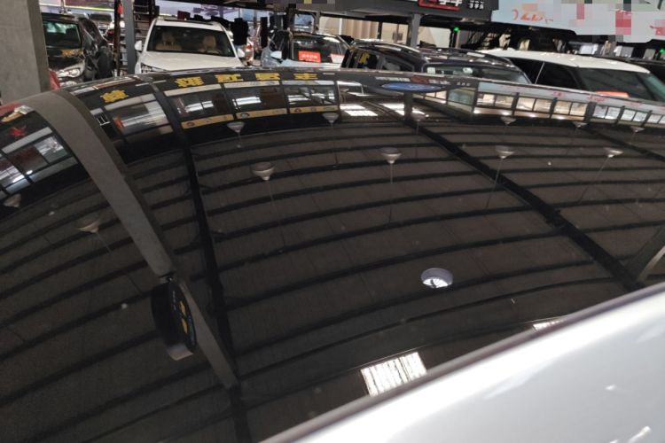 Used Hyptec HT 2023 670 Rear-Drive Ultra-High Voltage Version Roof