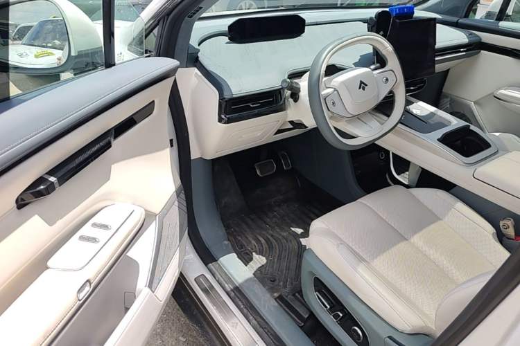 Used Hyptec HT 2023 670鸥翼 Ultra-High Voltage NDA Version Driver Seat