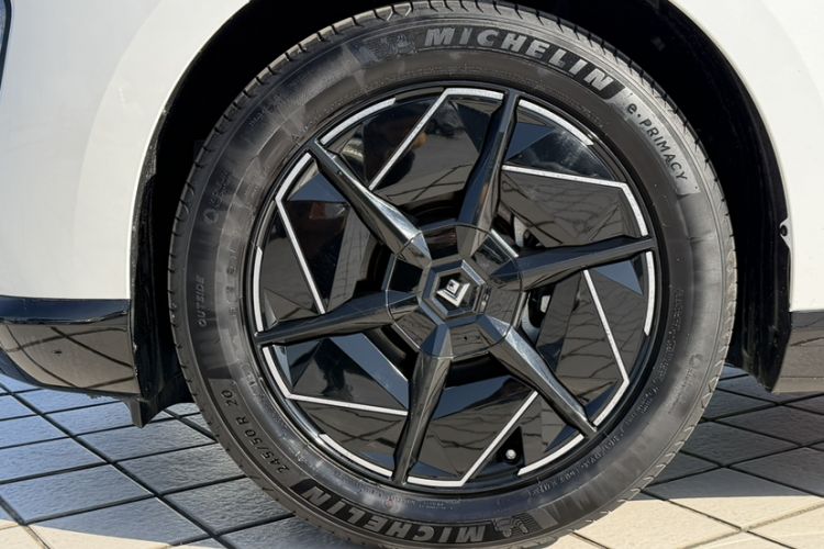 Used Hyptec HT 2023 670 Rear-Drive Ultra-High Voltage Version Exterior 10