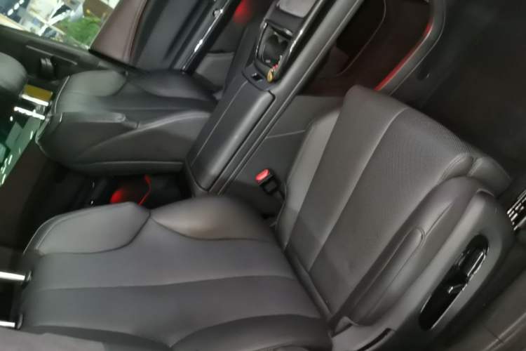 Used Hyptec HT 2023 670 Rear-Drive Ultra-High-Voltage NDA Version Right Front Seat