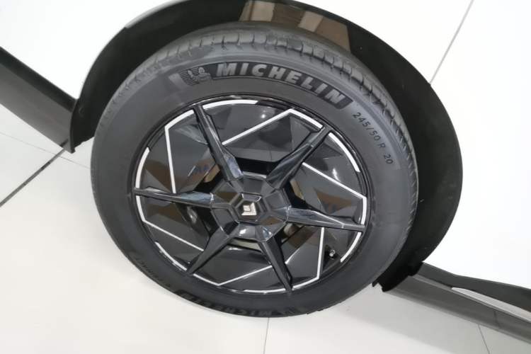 Used Hyptec HT 2023 670 Rear-Drive Ultra-High-Voltage NDA Version Right Rear Wheel Hub