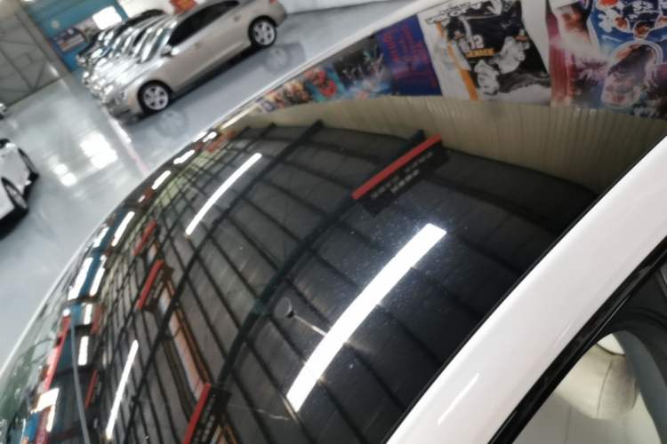 Used Hyptec HT 2023 670 Rear-Drive Ultra-High Voltage Version Roof