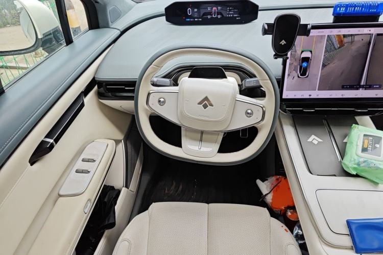 Used Hyptec HT 2023 670鸥翼 Ultra-High Voltage NDA Version Steering Wheel