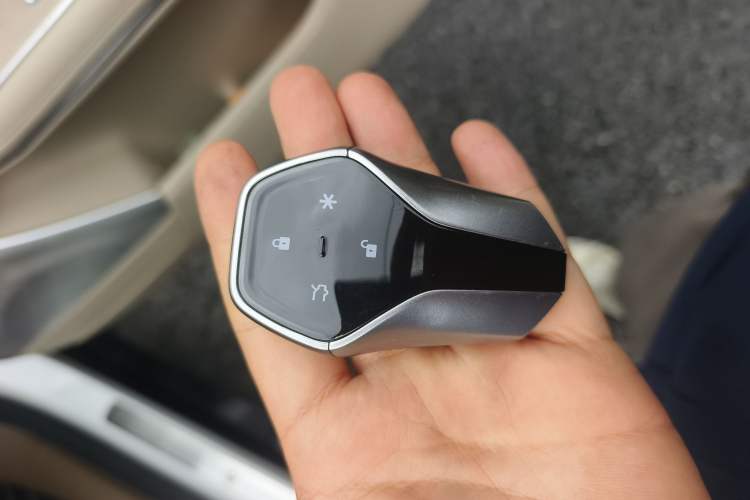 Used Hyptec HT 2023 670 Rear-Drive Ultra-High Voltage Version Vehicle Key