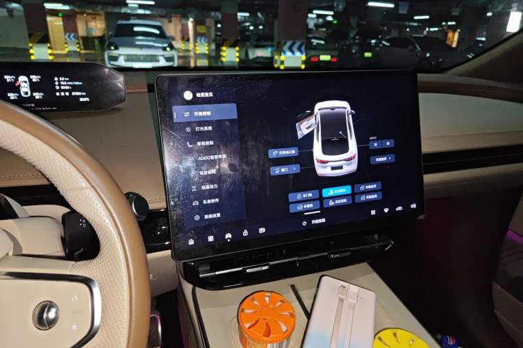 Used Hyptec HT 2024 670 Advanced Intelligent Driving Version Audio And AC Panel