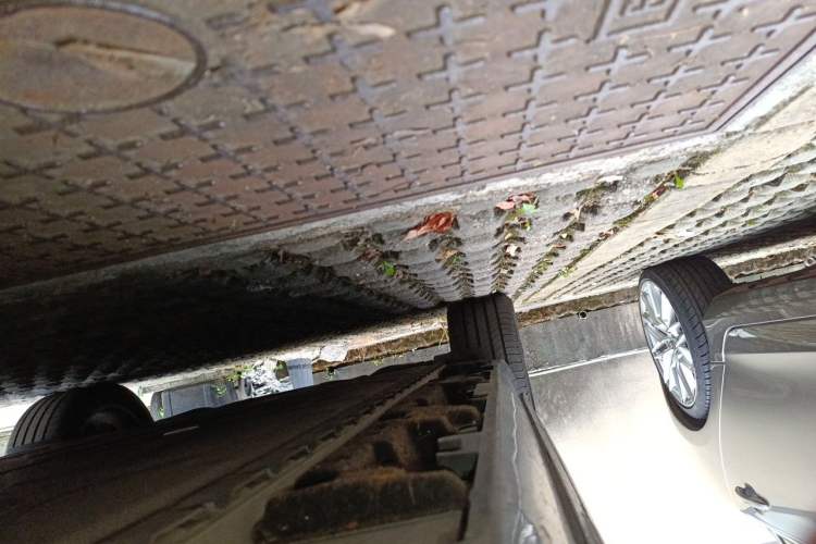 Used Hyptec HT 2024 825 Ultra-High Voltage LiDAR Edition Chassis Front Right