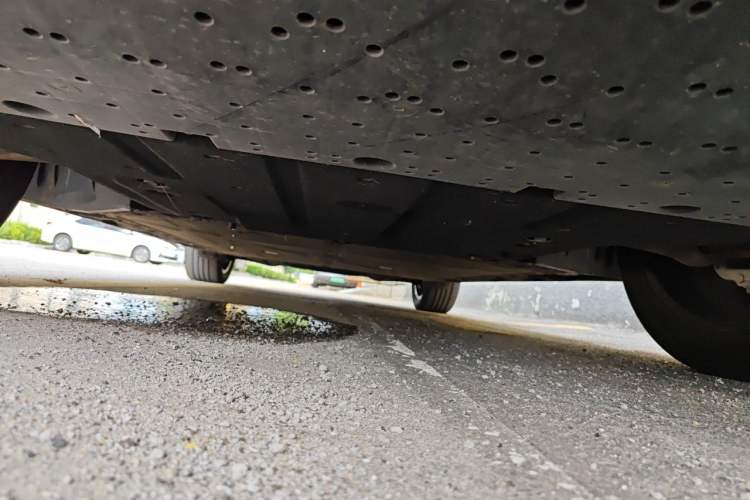 Used Hyptec HT 2024 670 Advanced Intelligent Driving Version Chassis Front
