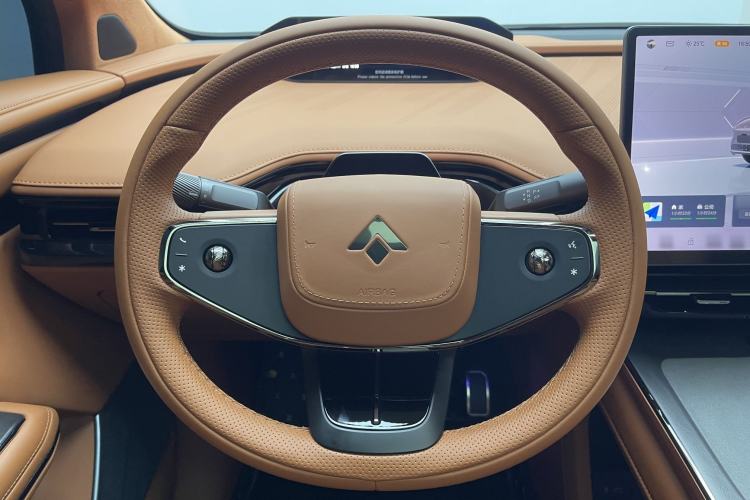 Used Hyptec HT 2024 670 Advanced Intelligent Driving Version Interior 2