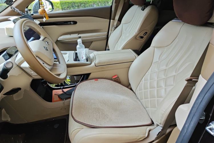 Used Hyptec HT 2024 670 Advanced Intelligent Driving Version Left Front Seat