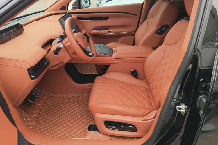 Used Hyptec HT 2024 670 Advanced Intelligent Driving Version Left Front Seat