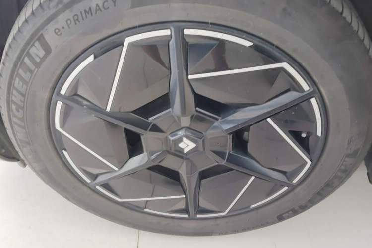 Used Hyptec HT 2024 825 Ultra-High Voltage LiDAR Edition Left Front Wheel Hub