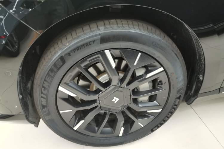 Used Hyptec HT 2024 825鸥翼 LiDAR Edition Left Front Wheel Hub