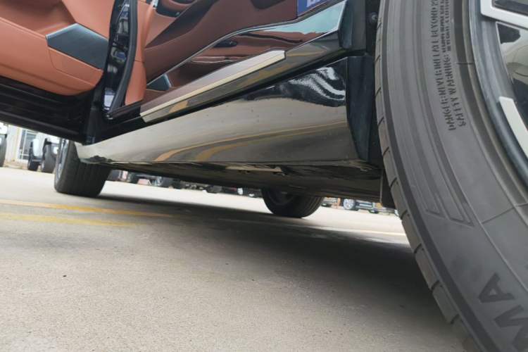 Used Hyptec HT 2024 670 Advanced Intelligent Driving Version Left Side Sill