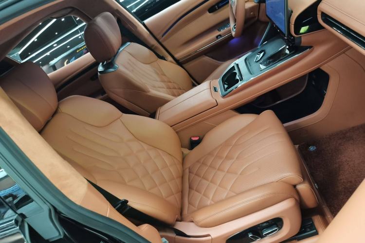 Used Hyptec HT 2024 825鸥翼 LiDAR Edition Right Front Seat