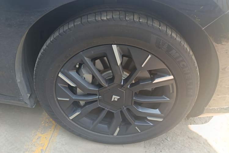 Used Hyptec HT 2024 825鸥翼 LiDAR Edition Right Front Wheel Hub