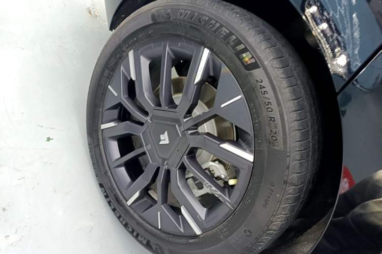Used Hyptec HT 2024 825鸥翼 LiDAR Edition Right Rear Wheel Hub