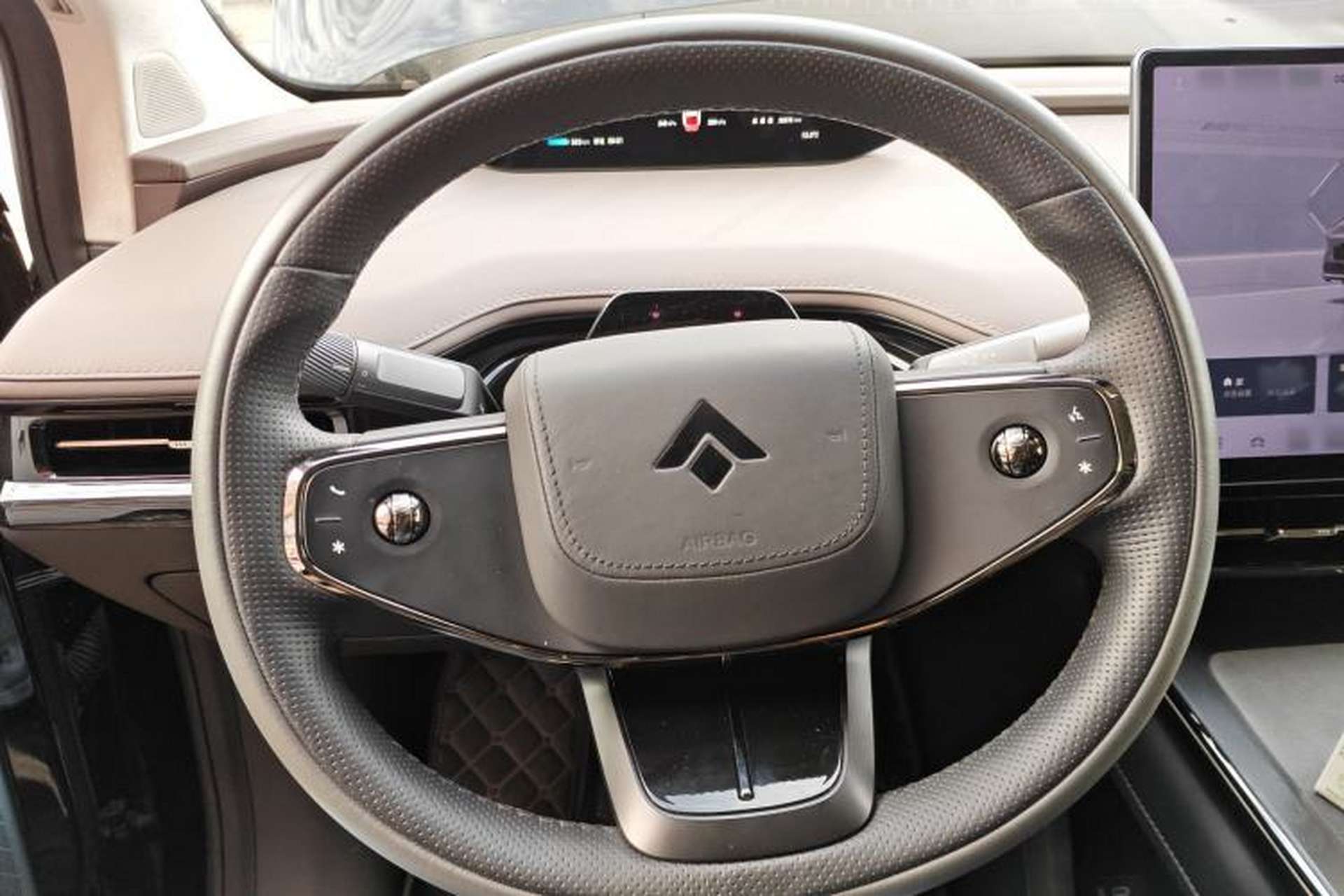 Used Hyptec HT 2024 825 Ultra-High Voltage LiDAR Edition Steering Wheel