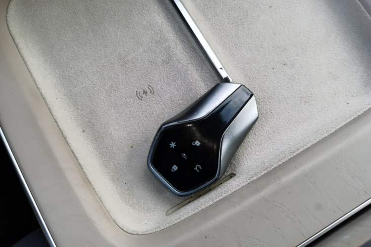 Used Hyptec HT 2024 825 Ultra-High Voltage LiDAR Edition Vehicle Key