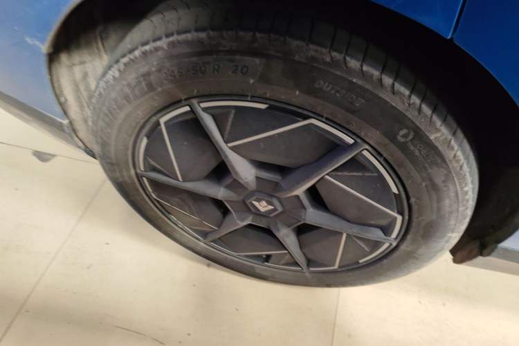 Used Hyptec HT 2024 825 Ultra-High Voltage LiDAR Edition Exterior 8