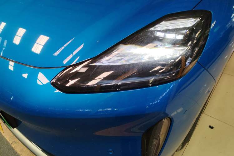 Used Hyptec HT 2024 825 Ultra-High Voltage LiDAR Edition Left Front Headlight