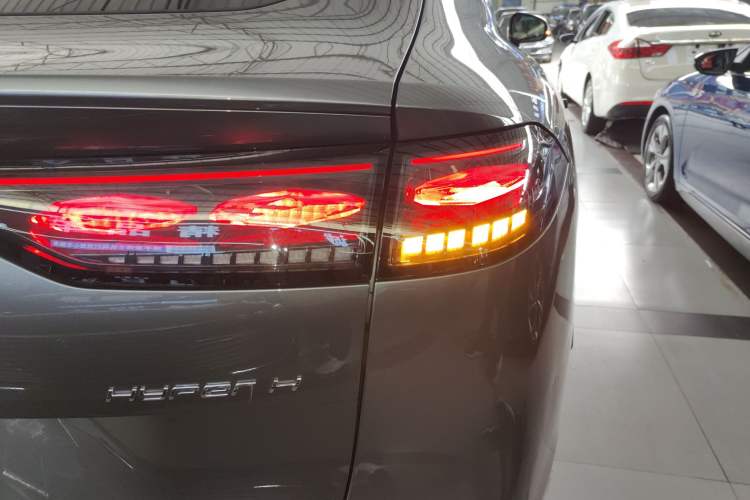 Used Hyptec HT 2024 825 Ultra-High Voltage LiDAR Edition Exterior 1