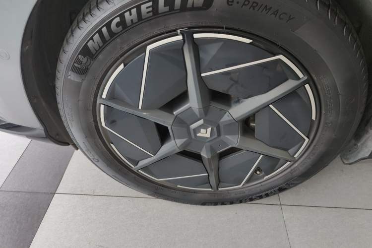 Used Hyptec HT 2024 825 Ultra-High Voltage LiDAR Edition Exterior 2