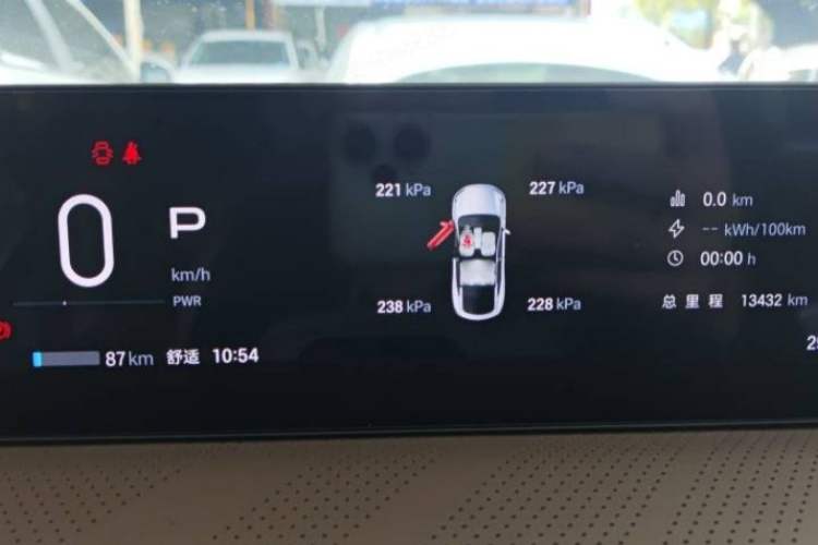 Used Hyptec HT 2024 825 Ultra-High Voltage LiDAR Edition Odometer Close Up