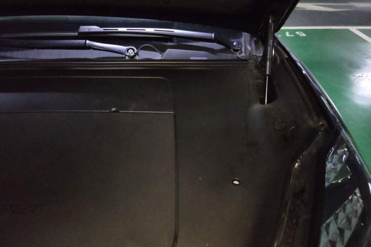 Used Hyptec HT 2024 825鸥翼 LiDAR Edition Engine Bay Left