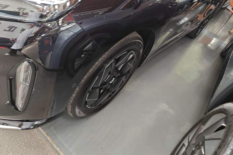 Used Hyptec HT 2024 825 Ultra-High Voltage LiDAR Edition Exterior 7