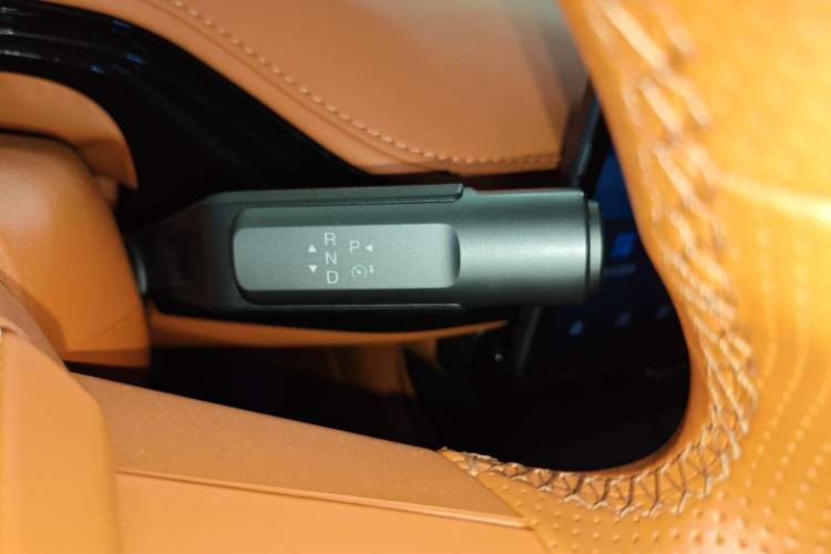 Used Hyptec HT 2024 825 Ultra-High Voltage LiDAR Edition Gear Lever