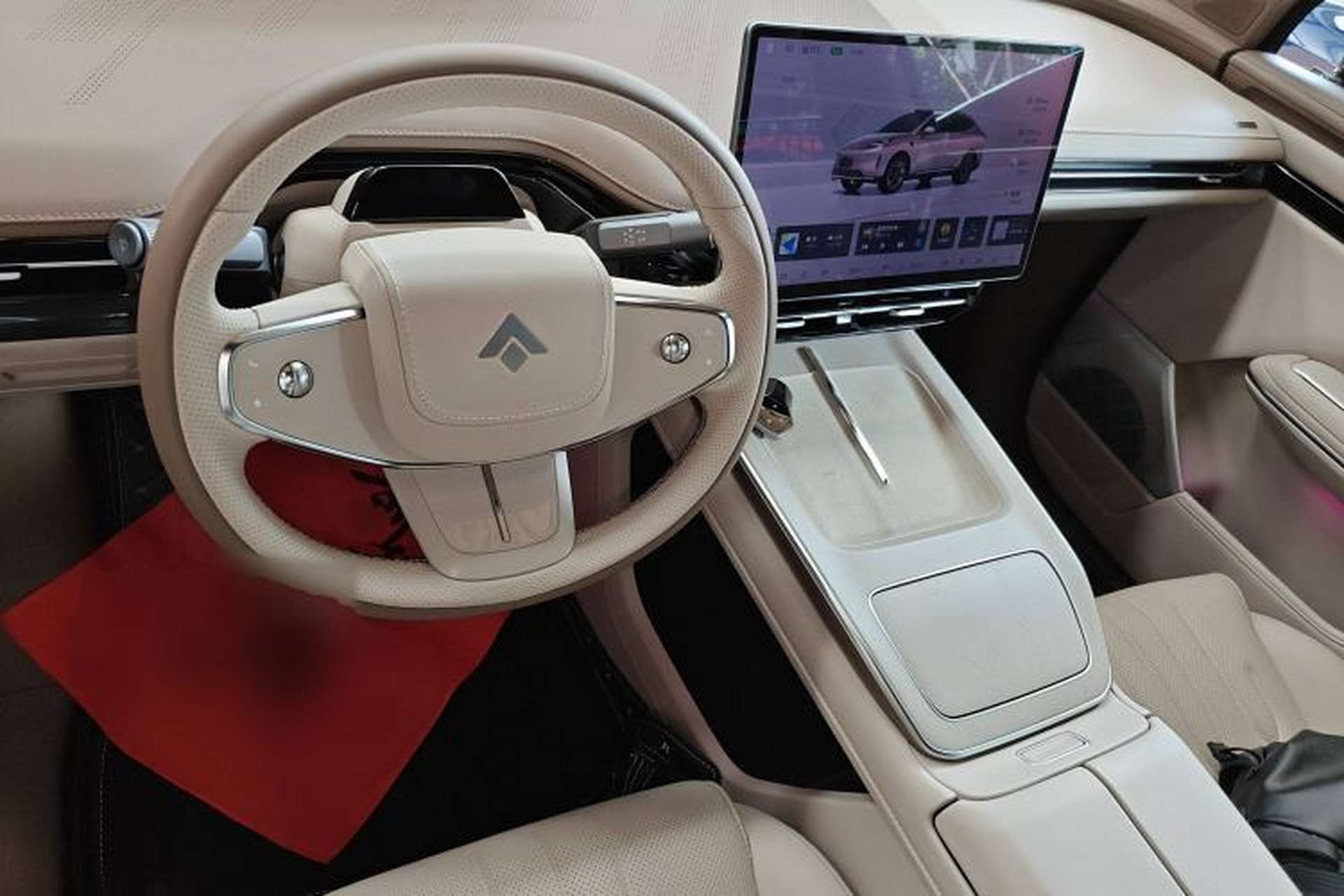 Used Hyptec HT 2024 825 Ultra-High Voltage LiDAR Edition Interior 2
