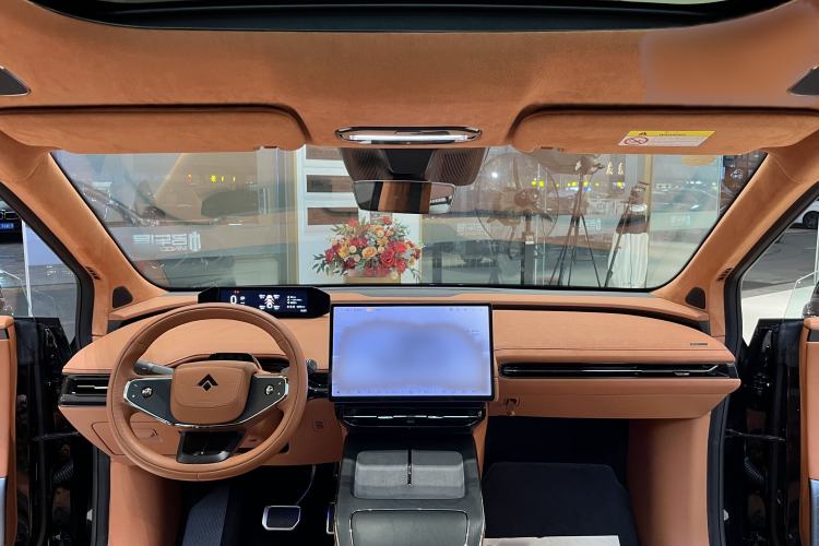 Used Hyptec HT 2024 825 Ultra-High Voltage LiDAR Edition Interior 3