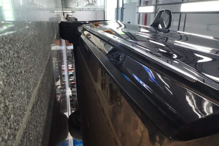 Used Hyptec HT 2024 825 Ultra-High Voltage LiDAR Edition Left Side Sill