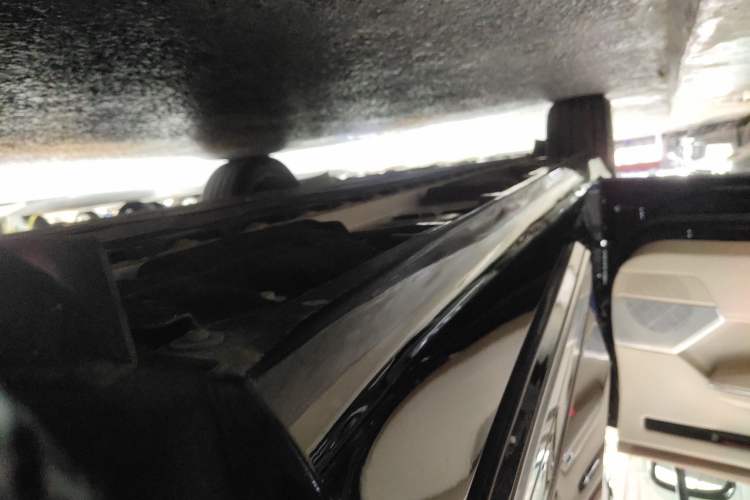 Used Hyptec HT 2024 825 Ultra-High Voltage LiDAR Edition Left Side Sill