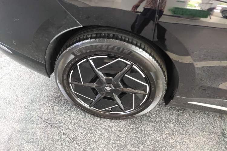 Used Hyptec HT 2024 825 Ultra-High Voltage LiDAR Edition Right Rear Wheel Hub