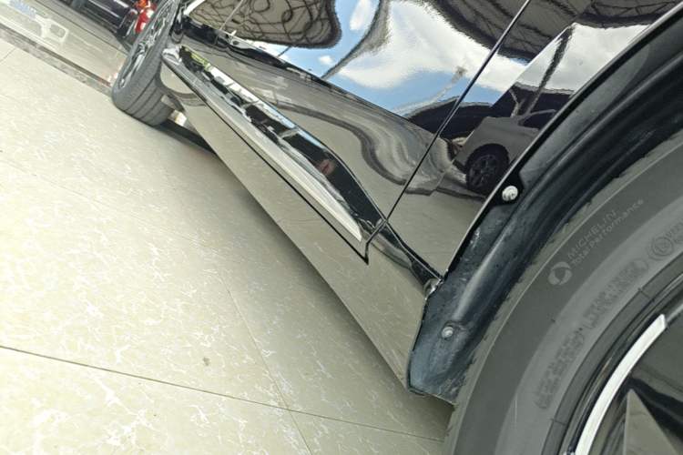 Used Hyptec HT 2024 825 Ultra-High Voltage LiDAR Edition Right Side Sill