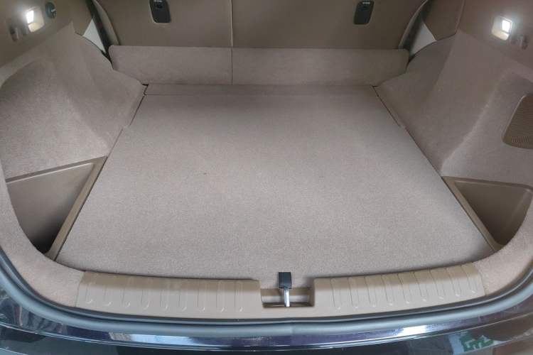 Used Hyptec HT 2024 825 Ultra-High Voltage LiDAR Edition Trunk