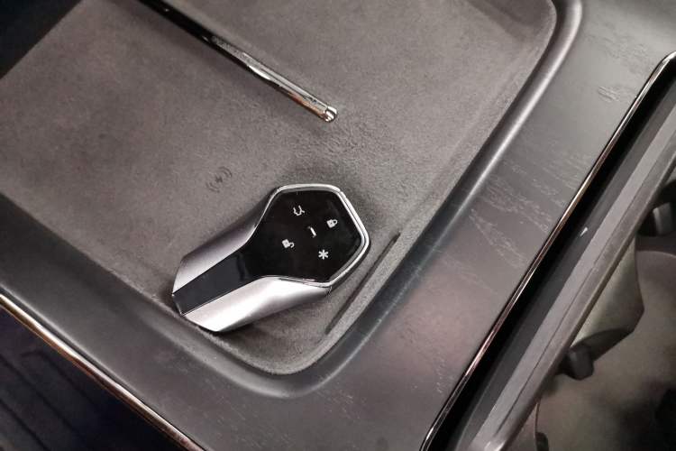 Used Hyptec HT 2024 825 Ultra-High Voltage LiDAR Edition Vehicle Key