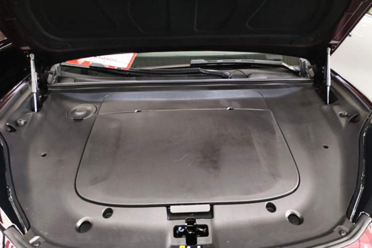 Used Hyptec HT 2024 670 Advanced Intelligent Driving Version Engine Bay