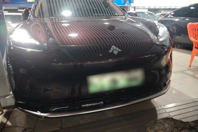 Used Hyptec HT 2024 825 Ultra-High Voltage LiDAR Edition Exterior 1