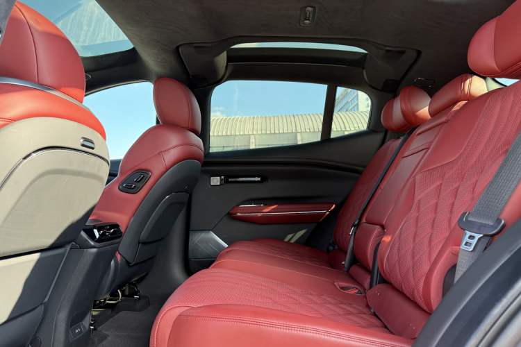 Used Hyptec HT 2024 825鸥翼 LiDAR Edition Headliner