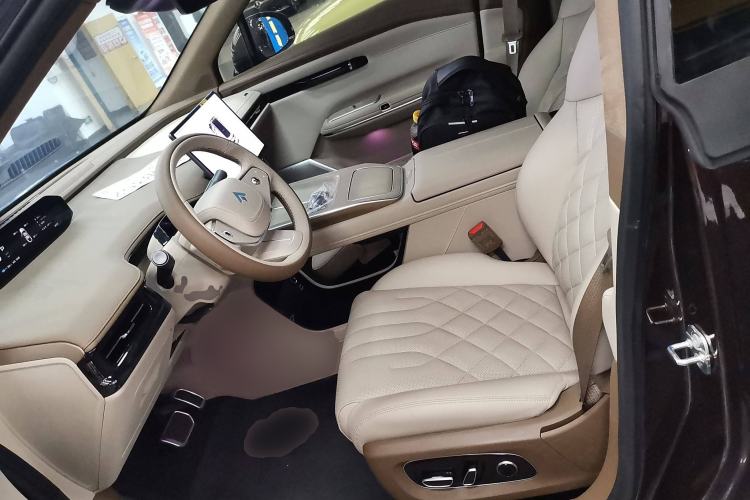 Used Hyptec HT 2024 825鸥翼 LiDAR Edition Left Front Seat