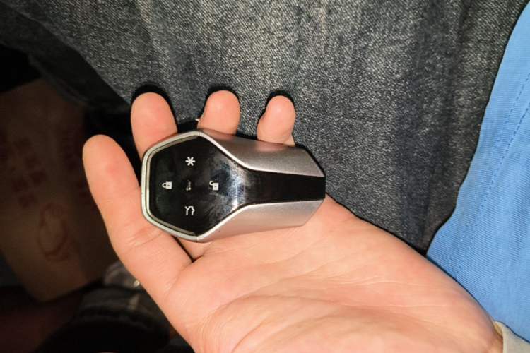 Used Hyptec HT 2024 670 Advanced Intelligent Driving Version Vehicle Key