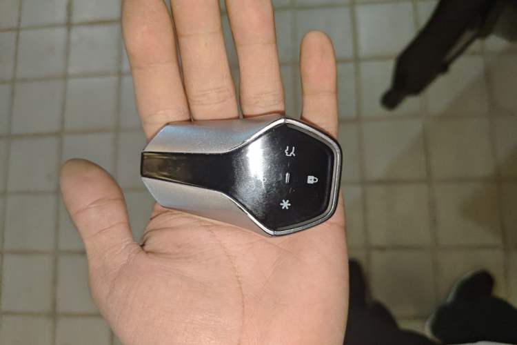 Used Hyptec HT 2024 825 Ultra-High Voltage LiDAR Edition Vehicle Key