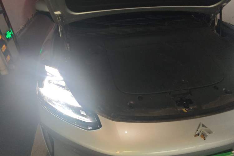 Used Hyptec HT 2024 670 Advanced Intelligent Driving Version Engine Bay Right