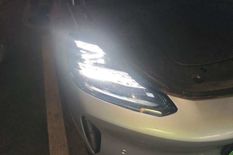 Used Hyptec HT 2024 670 Advanced Intelligent Driving Version Right Front Headlight