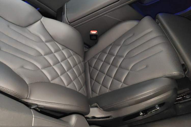 Used Hyptec HT 2024 825 Ultra-High Voltage LiDAR Edition Right Front Seat